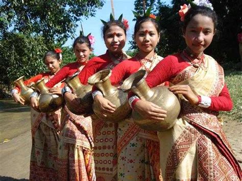 Culture of Assam | Traditions, Food, Festivals & Dance | Holidify