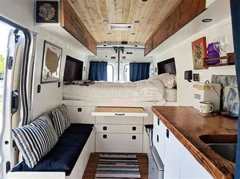 10+ Cozy Camper Interior Ideas for Fantastic Holiday - Decor It's ...