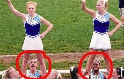 20 Funny Girl Fails From All Over The World