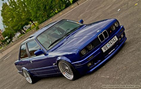 Automobile Trendz: 1982-1994 BMW 325i (E30)