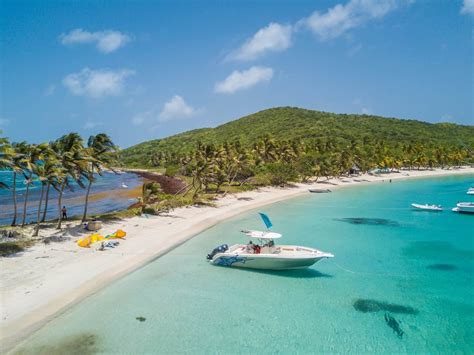 Kitesurfing in Mustique, the Grenadines, Mayreau, Union island, Tobago ...