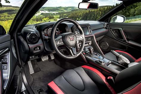 2017 Nissan GT-R First Drive Review