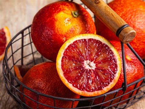 17 Different Orange Fruits You'll Love - Insanely Good