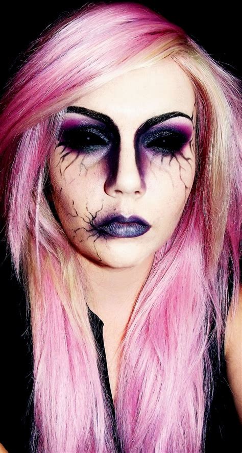 Halloween Makeup For Women To Look Scary