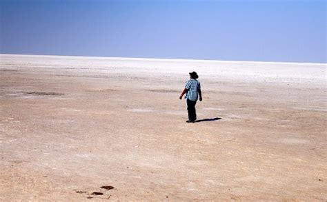 The white salt desert of Kutch - TravelKhana Blog