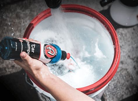 Cleaning Your Car Has Never Been Easier With a Car Wash Bucket