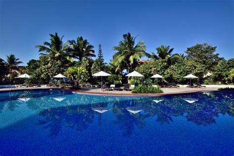 Radisson Blu Resort Goa Cavelossim Beach Pool Pictures & Reviews ...