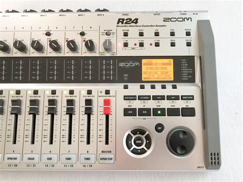 Zoom R24 Digital Multi Track Recorder w/ Peter Erskine & Big Fish Drum ...