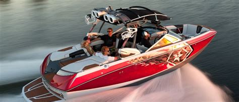 Ski, Wake & Surf Boats Buyers Guide | Discover Boating