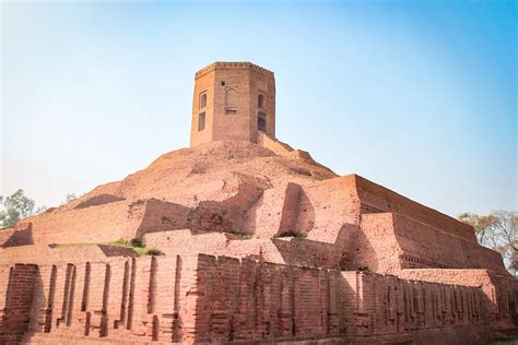 Sarnath temple: An important Buddhist pilgrimage site - Adventurous Miriam