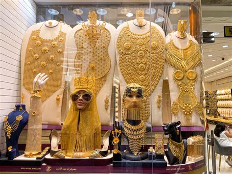 Dubai Gold Souk: All You Need to Know [2024]