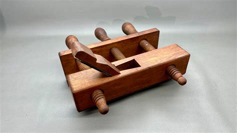 Wooden Plough Plane & Guide - Tool Exchange