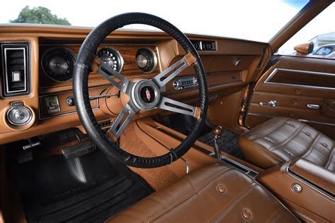 1972 OLDSMOBILE CUTLASS 442 - Interior - 199811 Barrett Jackson Auction ...