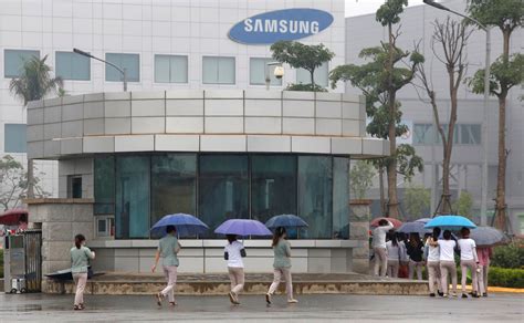 Exclusive: Samsung workers in Vietnam bear brunt of slowdown in global ...