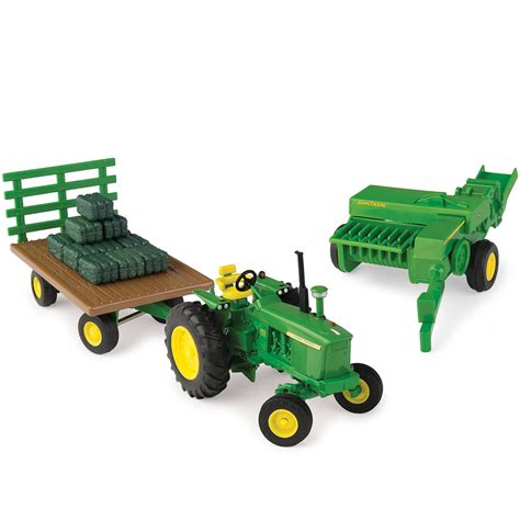 John Deere 1:32 Scale 15-Piece Farm Playset