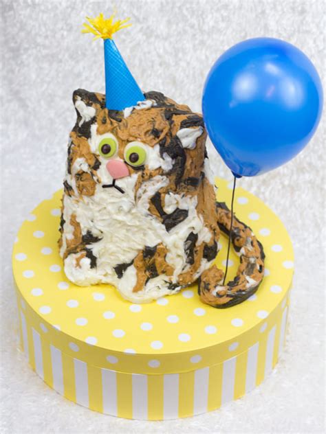 The Purrfect Birthday Cake | Handmade Charlotte