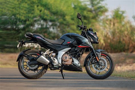 Bajaj Pulsar N250 Price in Vidisha, On Road Price of Pulsar N250