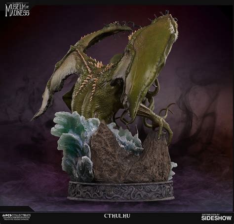 Cthulhu Statue - GeekAlerts