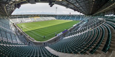 Interior Kyocera Stadio, La Haya, Países Bajos. Capacidad 15,000 ...