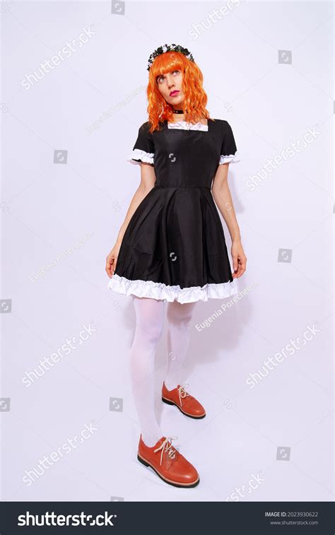 98 Cosplayer Fall Pose Images, Stock Photos & Vectors | Shutterstock