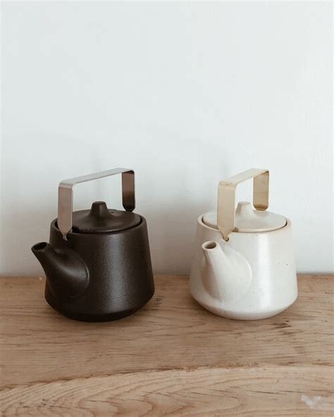 Japanese Ceramic Kyusu Teapot White — counter-space in 2021 | Japanese ...