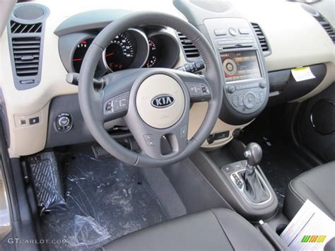 2012 Kia Soul ! interior Photo #55698692 | GTCarLot.com