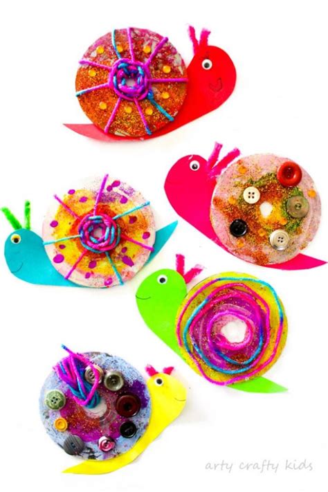 Easy CD Snail Craft - Arty Crafty Kids