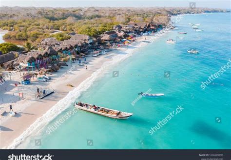 Conoce la Playa Barú en Cartagena I Colombia Travel