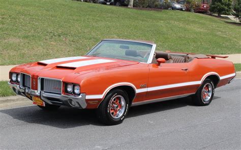 1972 Oldsmobile Cutlass | 1972 Oldsmobile Cutlass Flame Orange ...