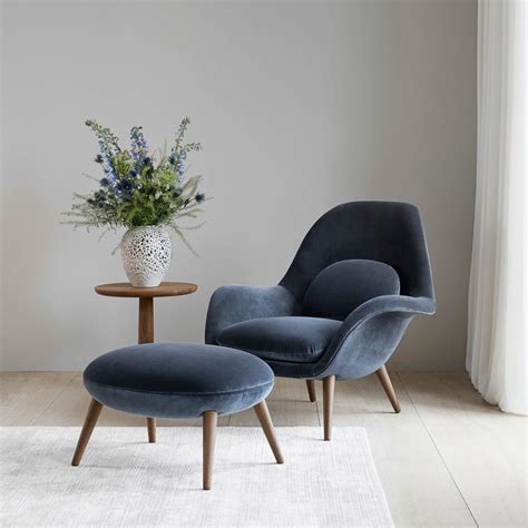 Swoon Lounge Chair - Prevalent Projects