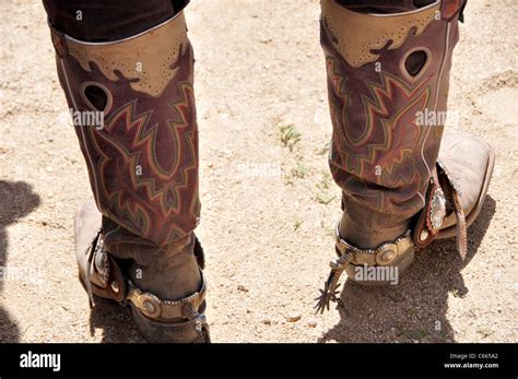 Cowboy boots spurs hi-res stock photography and images - Alamy