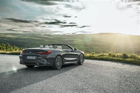 WORLD PREMIERE: BMW 8 Series Convertible -- First Drop-Top 8 Ever