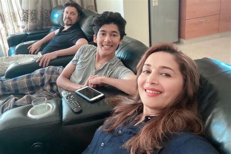 Madhuri Dixit Shares Most Adorable Selfie With Husband and Son As ...