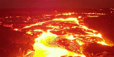 Hawaii's river of lava from continuously erupting volcano - Business ...