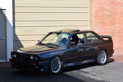 1988 BMW E30 M3 Seller Wants Just $29,000 for His Mint Car - autoevolution