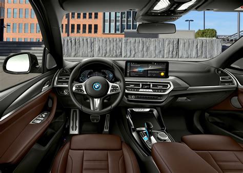 BMW iX3: o SAV elétrico que é recheado de tecnologia