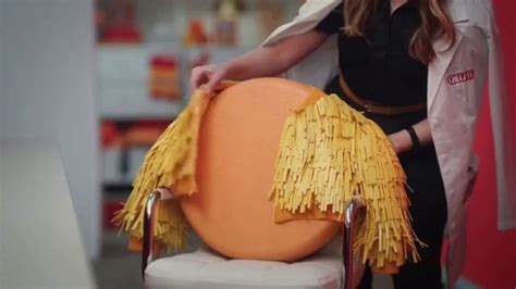 Cheez-It Extra Cheesy TV Commercial, 'Cheese Coat Makeover' - iSpot.tv