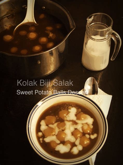 fla-kitchen: Kolak Biji Salak - Sweet potato Balls Dessert | Stuffed ...