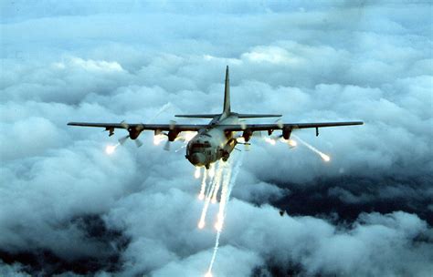 AC-130 Gunship Heavily Armed Ground Attack Aircraft | Fighter Jet ...