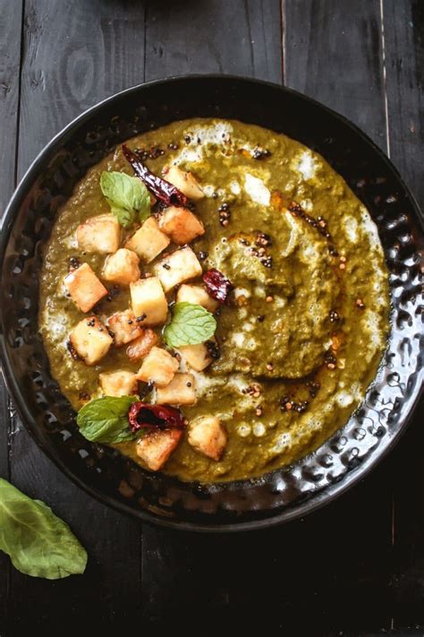 Authentic Palak Paneer Recipe - Cooking The Globe