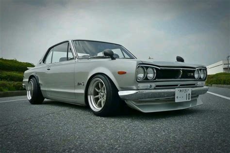 Old Datsun skyline GT-R :D