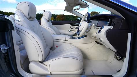 White Leather Bucket Car Seat · Free Stock Photo