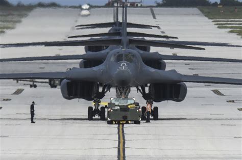 B-1B Lancer Bomber: The Old Bomber the Air Force Still Needs - 19FortyFive