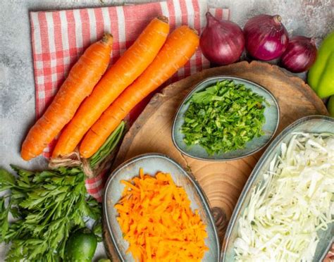 How To Chop Vegetables In A Food Processor: Do It Like A Pro