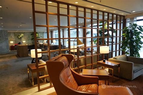 Lounge Review: Cathay Pacific | The Pier First Class Lounge | Hong Kong