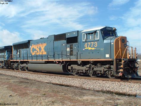 CSX SD70MAC leads BNSF H-TULGAL