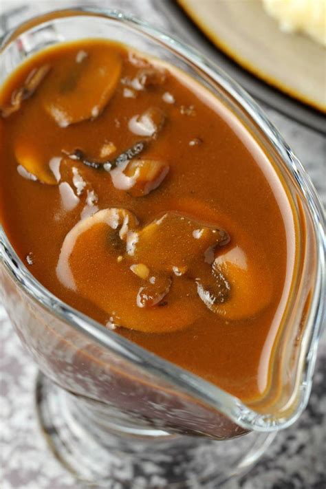 Vegan Mushroom Gravy - Loving It Vegan