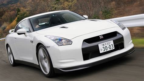 A Brief History of the Nissan GT-R - Autotrader