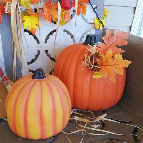 100 Thanksgiving Decoration Ideas : Stylize Your Home With Fall Accents ...