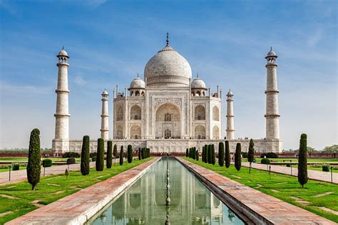 15 Top-Rated Tourist Attractions in India - Cool Traveling Tips